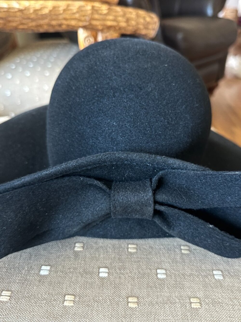 VTG Frank Olive Black Felt Hat with Bow from Saks 5th Ave NWT
